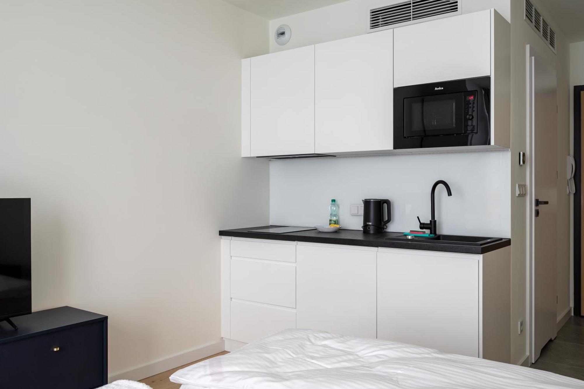 Wilanowska Metro Apartment Warsaw