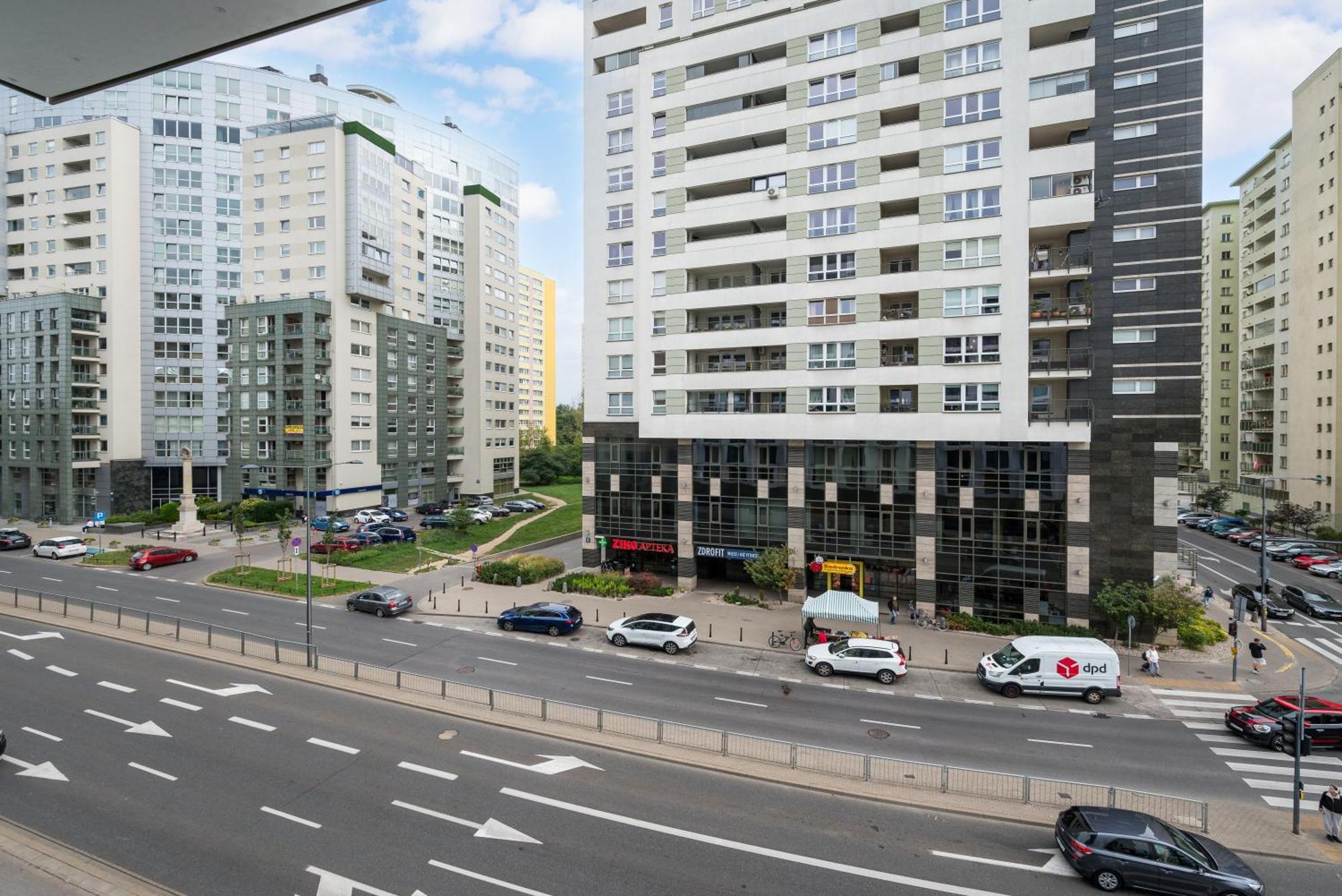 Wilanowska Metro * Warsaw