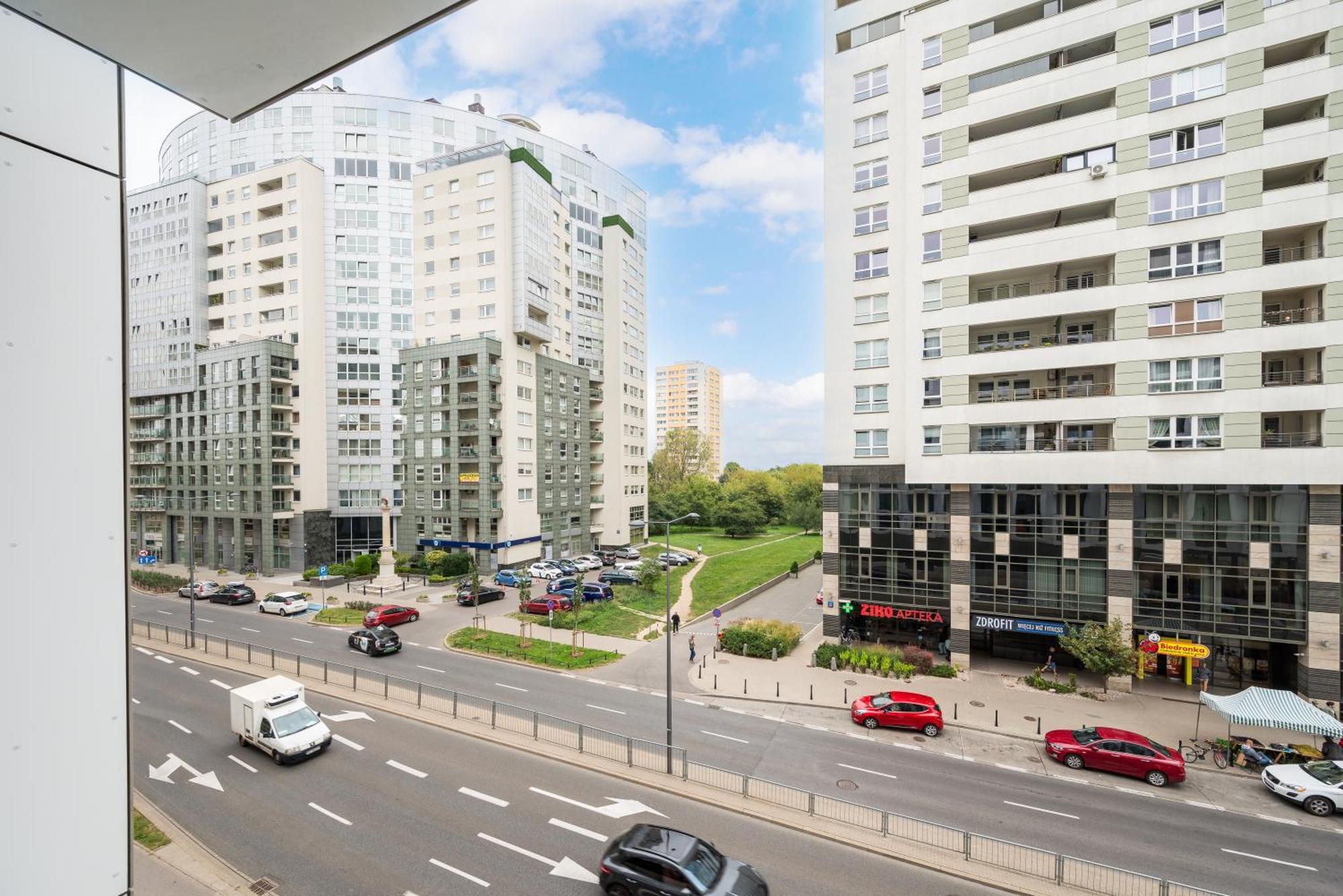 Wilanowska Metro Apartment