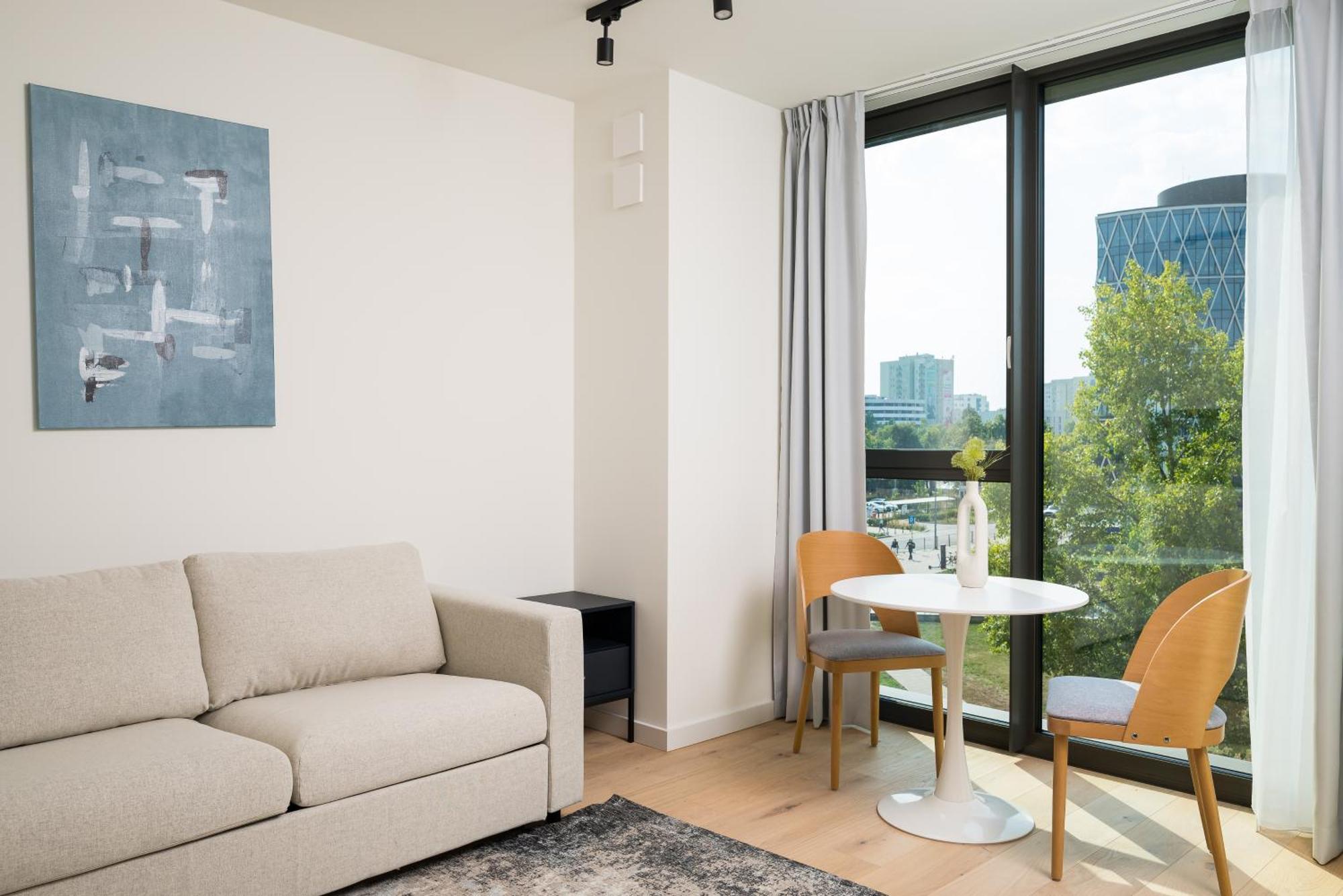 Apartment Wilanowska Metro Warsaw